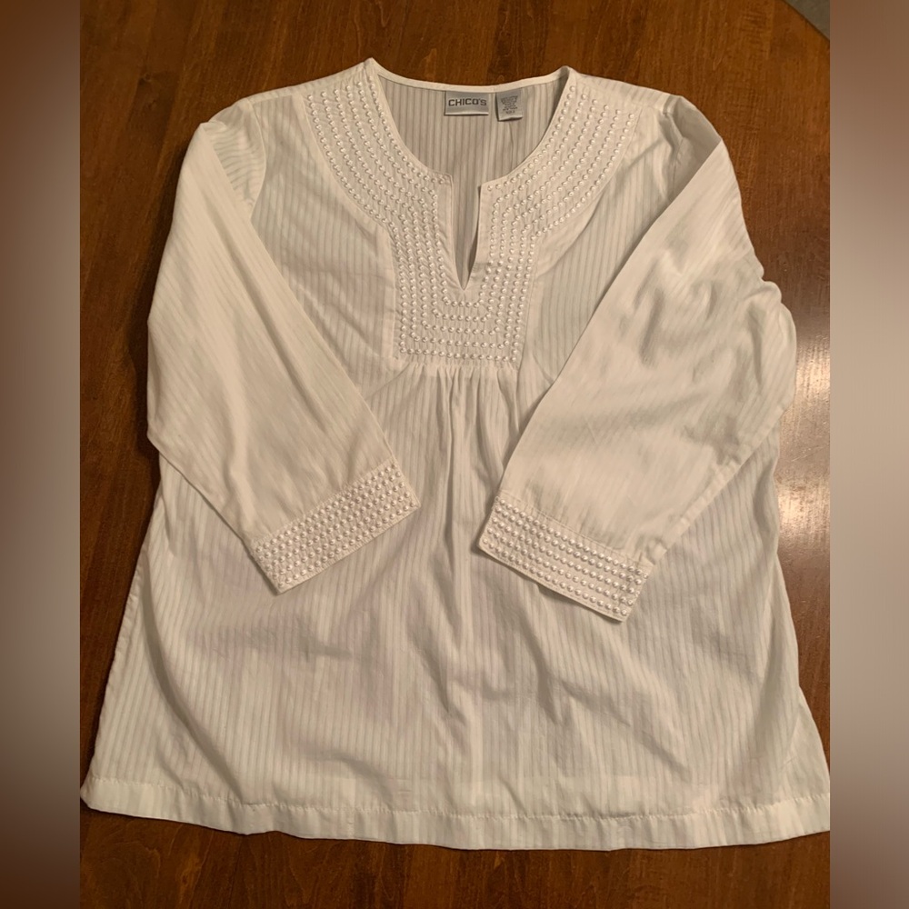 CHICOS White 3/4 Sleeve Tunic (NWT)